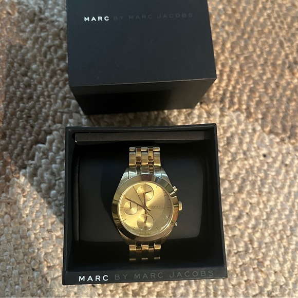Marc by Marc Jacobs Gold Tone Peeker Watch - Picture 8 of 10